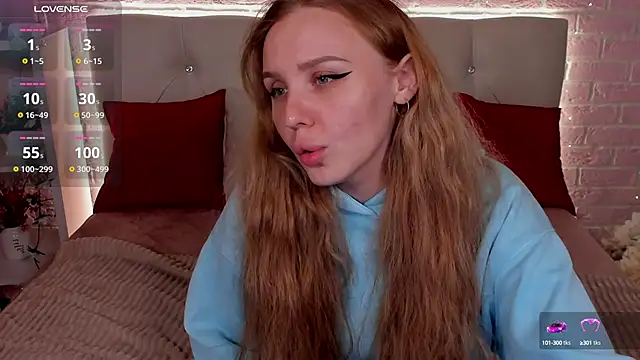 Snapshot of LianaFord chatting on March 22, 2025, 7:20 pm LianaFord online show from March 22, 2025, 7:20 pm
