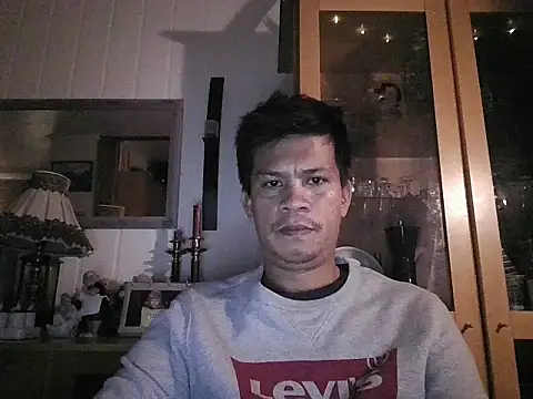 SweetasianHugoxxx online show from November 10, 2025, 1:59 am