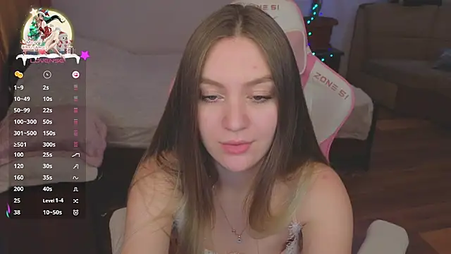 Snapshot of CyrilaPuff chatting on December 24, 2024, 9:17 am CyrilaPuff online show from December 24, 2024, 9:17 am