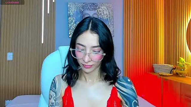 barbie scoth  online show from June 30, 2026, 11:17 pm