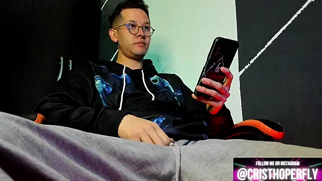 Cris myster online show from October 8, 2025, 1:31 pm