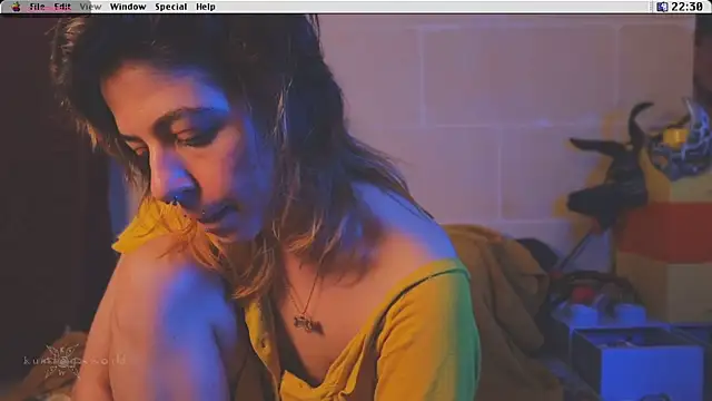 Kryptosworld online show from October 20, 2025, 8:31 pm