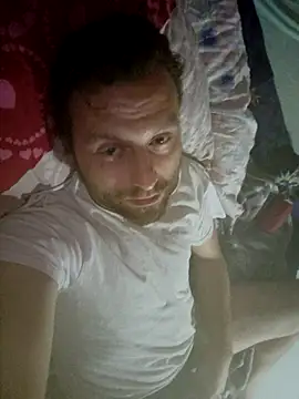 HouseOfCums online show from October 30, 2025, 5:20 am