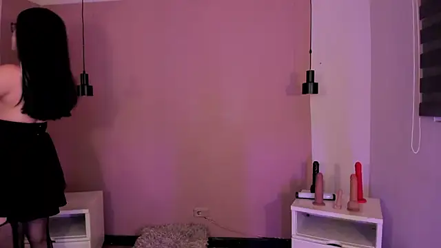  asami chieko  online show from November 28, 2025, 9:17 pm