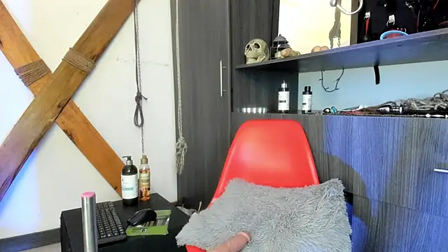 sweet  wild online show from February 1, 2025, 1:44 am