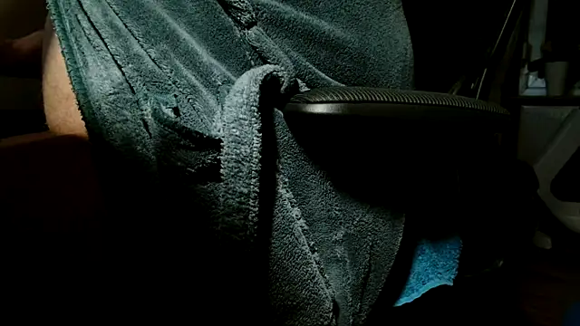 suedel65 online show from October 21, 2025, 2:56 am