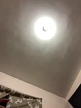 imyogi23 online show from March 27, 2026, 8:59 am