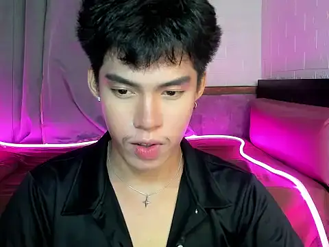 Lightjt04 online show from October 7, 2025, 5:54 pm