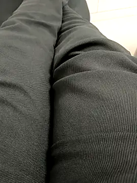 Desi Londa 143 online show from February 5, 2025, 7:29 am