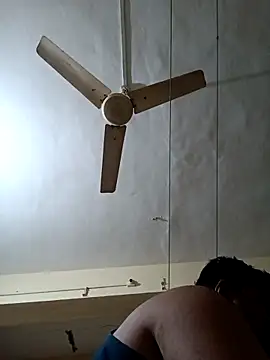 Desi Londa 143 online show from March 5, 2025, 1:10 am