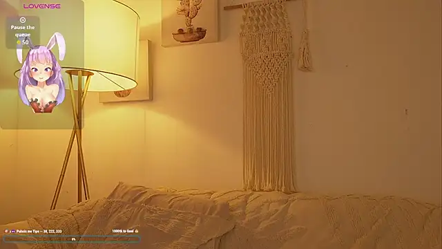 bunnycuteshy online show from November 6, 2025, 2:51 pm