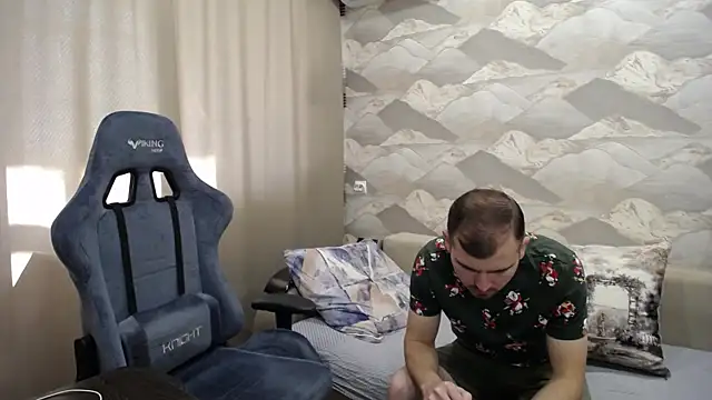 SerzhKorol1 online show from October 16, 2025, 7:31 am