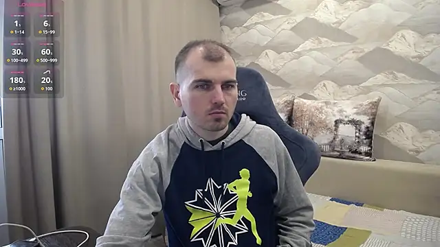 Snapshot of SerzhKorol1 chatting on April 24, 2026, 9:23 am SerzhKorol1 online show from April 24, 2026, 9:23 am