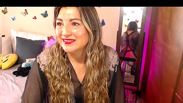 Snapshot of Jolie-Mature chatting on September 19, 2025, 9:48 pm Jolie-Mature online show from September 19, 2025, 9:48 pm