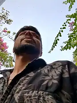  IRRESISTIBLE  online show from November 23, 2025, 7:52 am