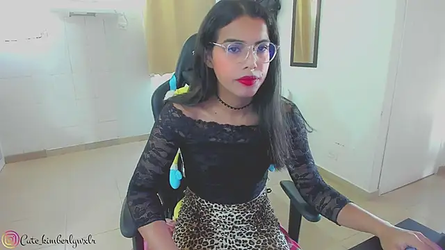 Snapshot of Kim_Wexler chatting on February 23, 2025, 10:53 pm Kim Wexler online show from February 23, 2025, 10:53 pm