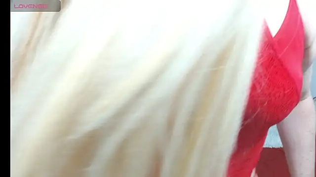 elena evans online show from November 4, 2025, 5:01 pm