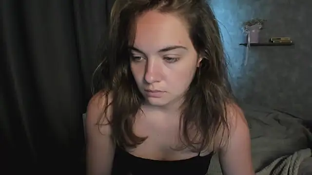 Snapshot of KristinaLoison chatting on June 29, 2026, 7:36 am KristinaLoison online show from June 29, 2026, 7:36 am