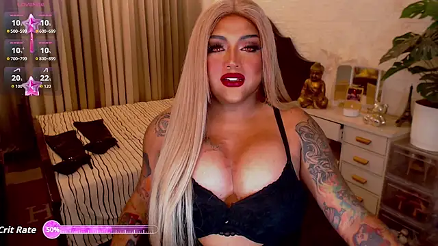 Snapshot of TiffanyWolf chatting on October 11, 2025, 10:36 am TiffanyWolf online show from October 11, 2025, 10:36 am