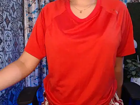 Snapshot of The_Divine_Love chatting on October 23, 2025, 8:51 pm The Divine Love online show from October 23, 2025, 8:51 pm