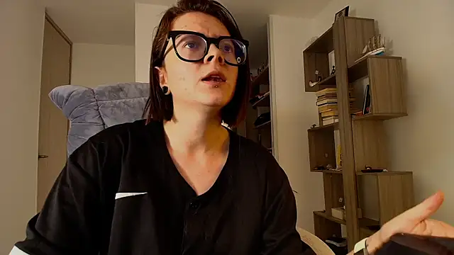 Arya starrk online show from October 6, 2025, 2:36 pm