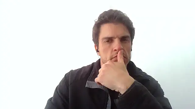 Snapshot of HeteroOli chatting on November 25, 2025, 12:27 pm HeteroOli online show from November 25, 2025, 12:27 pm