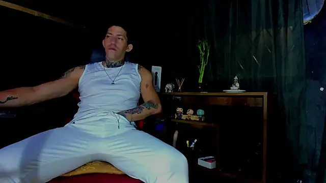 yeckodream online show from March 30, 2026, 4:57 am