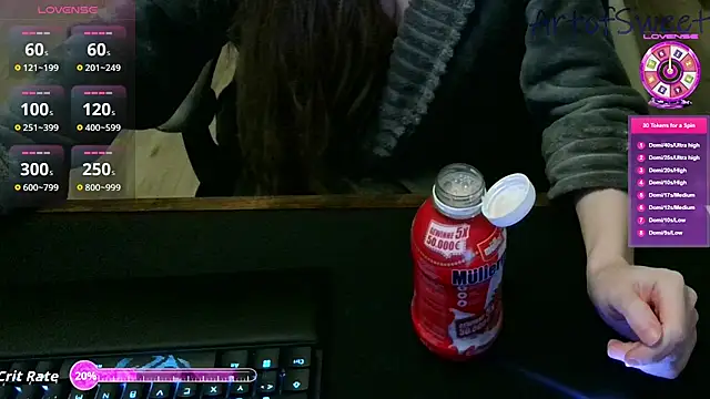 Snapshot of ArtofSweet chatting on September 12, 2025, 7:58 pm ArtofSweet online show from September 12, 2025, 7:58 pm