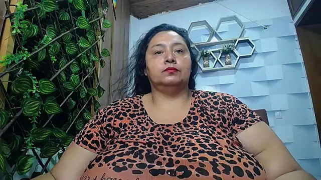 TistMature online show from November 19, 2025, 1:11 pm