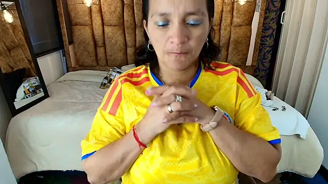 MarilynMiilf  online show from July 7, 2026, 7:18 pm