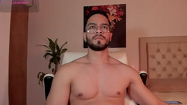 Snapshot of Josseph1_ chatting on September 30, 2025, 11:10 pm Josseph1 online show from September 30, 2025, 11:10 pm