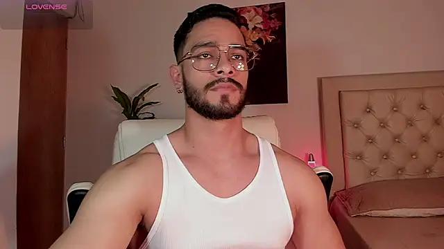 Snapshot of Josseph1_ chatting on October 24, 2025, 11:56 pm Josseph1 online show from October 24, 2025, 11:56 pm