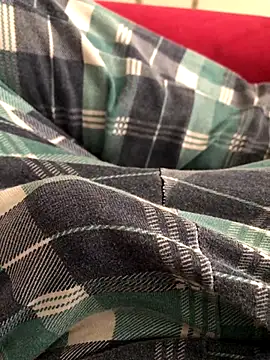 gokhanbey34 online show from October 4, 2025, 7:06 am