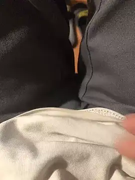 gokhanbey34 online show from October 23, 2025, 2:33 am