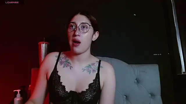 Red-moon1 online show from July 10, 2026, 3:55 am