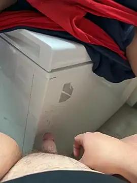 Snapshot of buri232 chatting on March 1, 2026, 9:44 am buri232 online show from March 1, 2026, 9:44 am