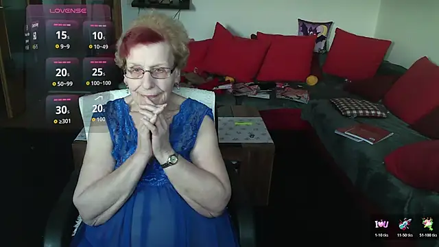 HeisseomaOriginal online show from January 11, 2026, 8:19 am