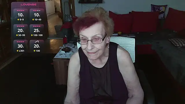 HeisseomaOriginal online show from February 8, 2026, 8:07 am