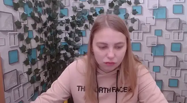 Snapshot of klerkarina chatting on December 2, 2024, 5:59 am klerkarina online show from December 2, 2024, 5:59 am