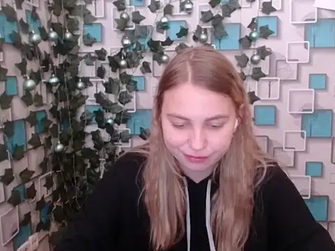 Snapshot of klerkarina chatting on December 5, 2024, 9:39 am klerkarina online show from December 5, 2024, 9:39 am
