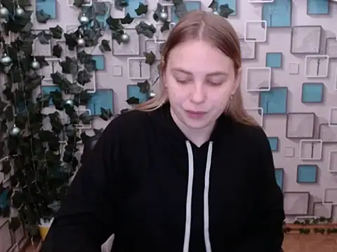 Snapshot of klerkarina chatting on December 8, 2024, 6:33 am klerkarina online show from December 8, 2024, 6:33 am