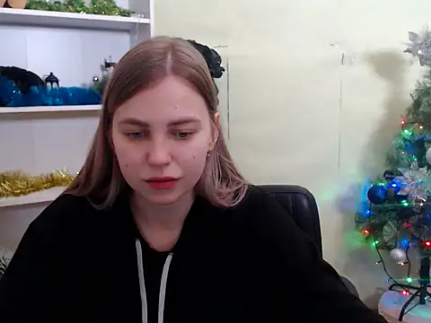 Snapshot of klerkarina chatting on January 8, 2025, 6:09 am klerkarina online show from January 8, 2025, 6:09 am