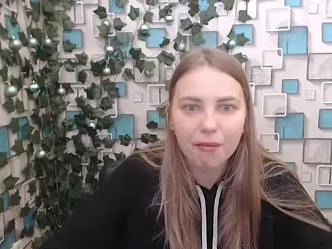 Snapshot of klerkarina chatting on January 9, 2025, 5:44 am klerkarina online show from January 9, 2025, 5:44 am