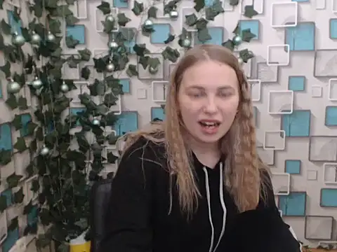 Snapshot of klerkarina chatting on January 11, 2025, 8:43 am klerkarina online show from January 11, 2025, 8:43 am