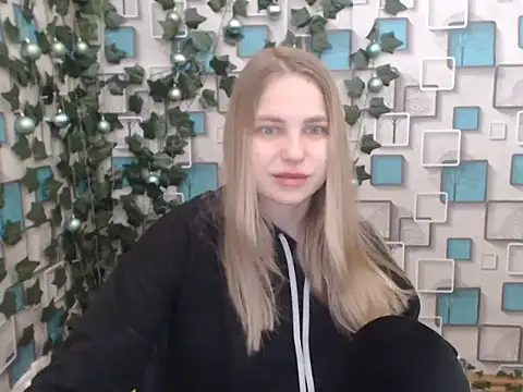 Snapshot of klerkarina chatting on January 17, 2025, 5:42 am klerkarina online show from January 17, 2025, 5:42 am
