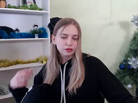 Snapshot of klerkarina chatting on January 20, 2025, 8:52 am klerkarina online show from January 20, 2025, 8:52 am
