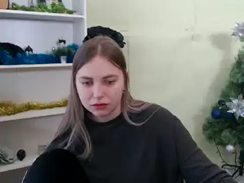 Snapshot of klerkarina chatting on February 2, 2025, 8:57 am klerkarina online show from February 2, 2025, 8:57 am
