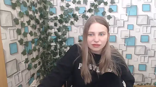 Snapshot of klerkarina chatting on March 3, 2025, 6:04 am klerkarina online show from March 3, 2025, 6:04 am