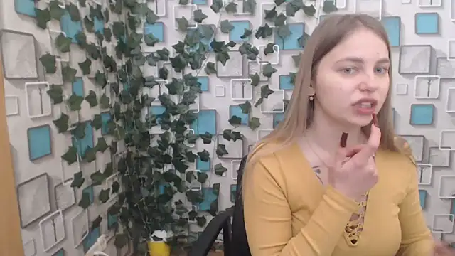 Snapshot of klerkarina chatting on March 8, 2025, 6:54 am klerkarina online show from March 8, 2025, 6:54 am