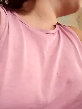 ValeriaSantos- online show from February 5, 2025, 6:26 pm